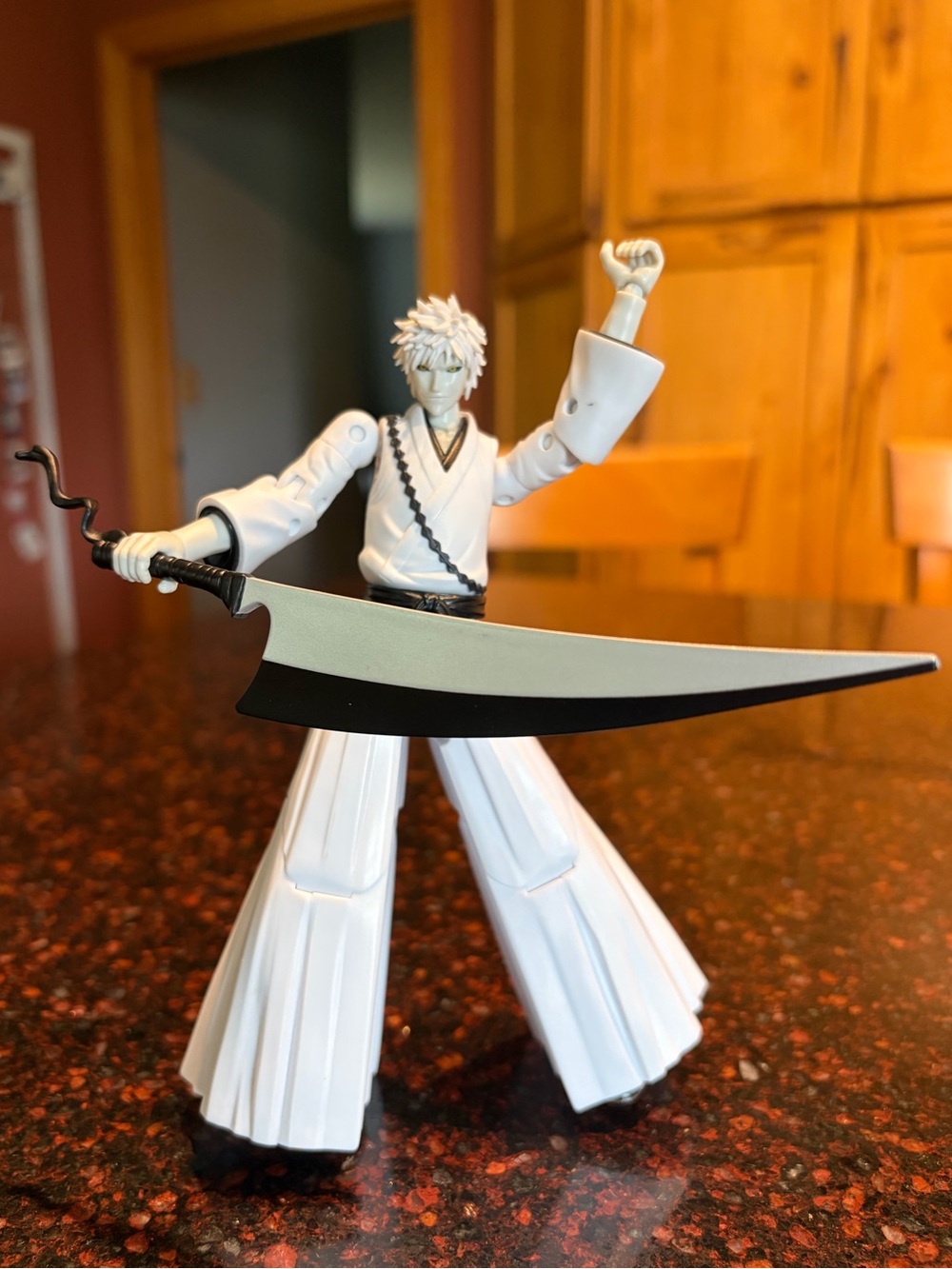 Bondai Anime Hero’s Bleach White Ichigo Action Figure